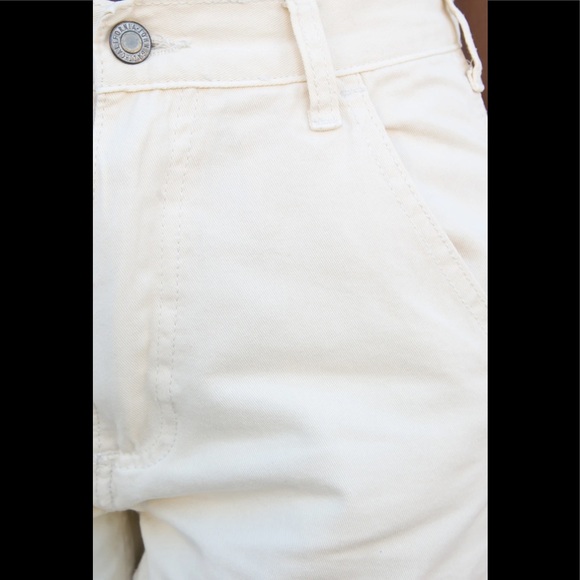 Brandy Melville beige Jane cargo pants - Picture 4 of 5